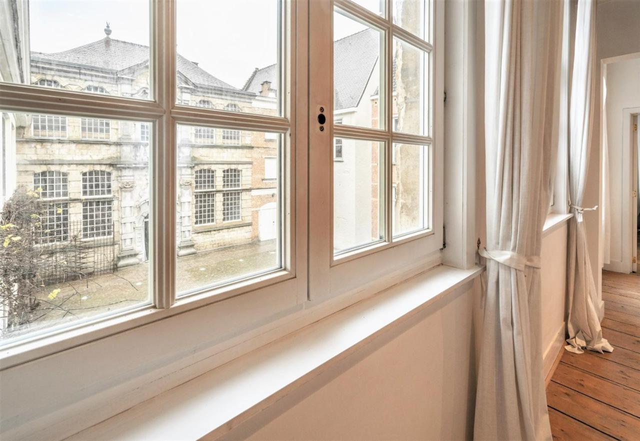 The Capital Street Triplex Apartment Antwerp Exterior photo